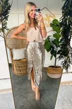 Load image into Gallery viewer, Oh My Sequins Skirt