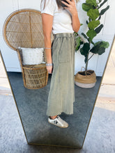 Load image into Gallery viewer, Eesome Olive Elastic Pants