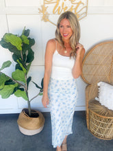 Load image into Gallery viewer, Blue Floral Maxi Skirt